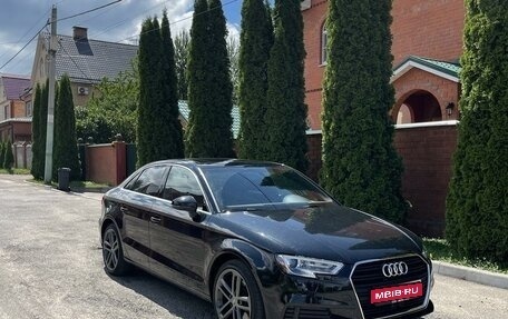 Audi A3, 2018 год, 2 650 000 рублей, 1 фотография