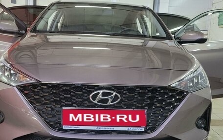 Hyundai Solaris II рестайлинг, 2020 год, 1 800 000 рублей, 1 фотография