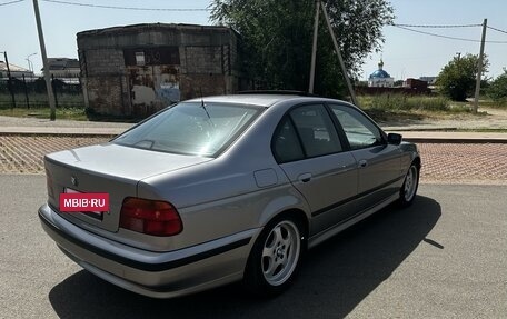 BMW 5 серия, 1998 год, 890 000 рублей, 4 фотография