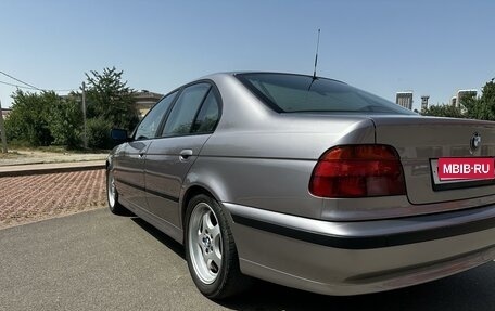 BMW 5 серия, 1998 год, 890 000 рублей, 8 фотография