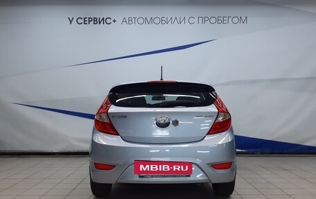 Hyundai Solaris II рестайлинг, 2012 год, 815 000 рублей, 4 фотография