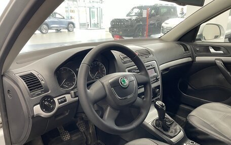 Skoda Octavia, 2012 год, 820 000 рублей, 9 фотография