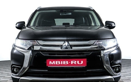 Mitsubishi Outlander III рестайлинг 3, 2015 год, 2 088 000 рублей, 2 фотография