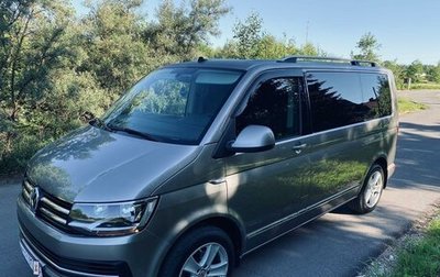 Volkswagen Caravelle T6 рестайлинг, 2018 год, 3 499 000 рублей, 1 фотография