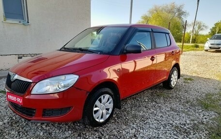 Skoda Fabia II, 2011 год, 560 000 рублей, 1 фотография