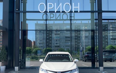 Toyota Camry, 2021 год, 5 250 000 рублей, 2 фотография