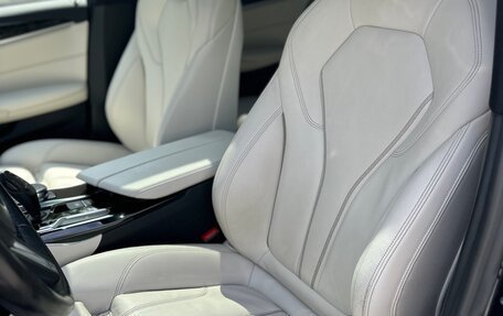 BMW 5 серия, 2018 год, 3 600 000 рублей, 9 фотография