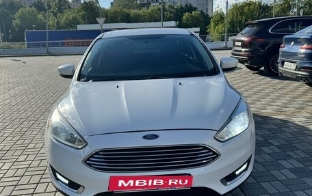 Ford Focus III, 2015 год, 1 250 000 рублей, 2 фотография