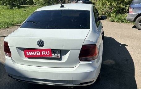 Volkswagen Polo VI (EU Market), 2017 год, 670 000 рублей, 3 фотография