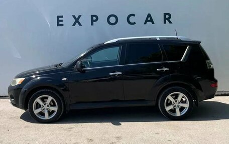 Mitsubishi Outlander III рестайлинг 3, 2008 год, 1 110 000 рублей, 2 фотография