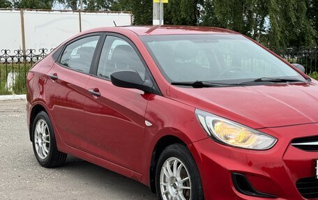 Hyundai Solaris II рестайлинг, 2011 год, 539 000 рублей, 11 фотография