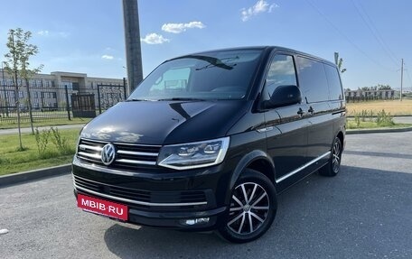 Volkswagen Multivan T6 рестайлинг, 2018 год, 4 500 000 рублей, 2 фотография