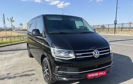 Volkswagen Multivan T6 рестайлинг, 2018 год, 4 500 000 рублей, 11 фотография