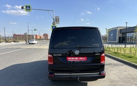 Volkswagen Multivan T6 рестайлинг, 2018 год, 4 500 000 рублей, 9 фотография