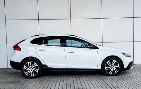 Volvo V40 Cross Country I, 2014 год, 1 566 000 рублей, 4 фотография