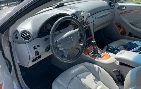 Mercedes-Benz CLK-Класс, 2004 год, 650 000 рублей, 3 фотография