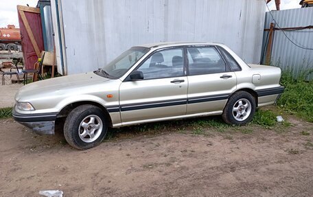 Mitsubishi Galant VIII, 1988 год, 295 000 рублей, 4 фотография