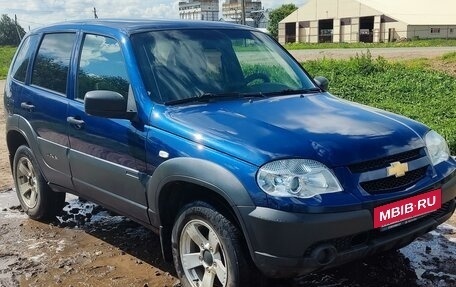 Chevrolet Niva I рестайлинг, 2019 год, 800 000 рублей, 3 фотография