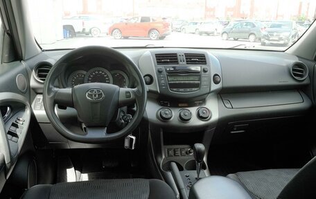 Toyota RAV4, 2012 год, 1 749 000 рублей, 6 фотография