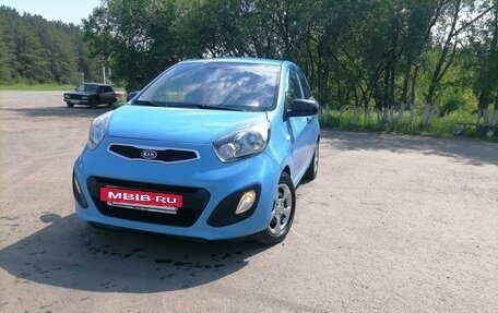 KIA Picanto II, 2011 год, 860 000 рублей, 2 фотография