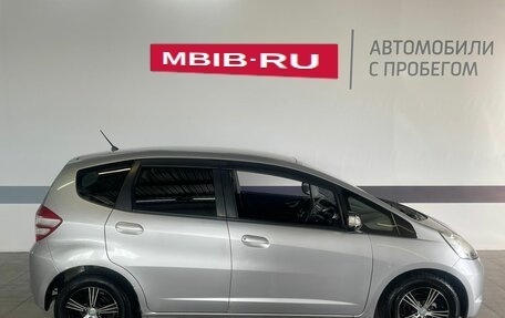 Honda Fit III, 2008 год, 710 000 рублей, 6 фотография