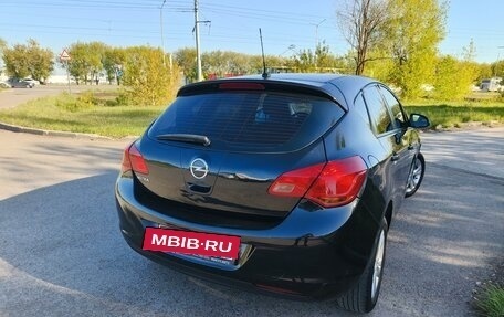Opel Astra J, 2011 год, 790 000 рублей, 8 фотография