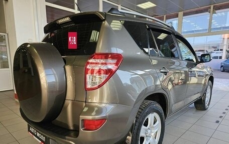 Toyota RAV4, 2011 год, 1 795 000 рублей, 10 фотография