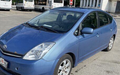 Toyota Prius, 2007 год, 700 000 рублей, 2 фотография