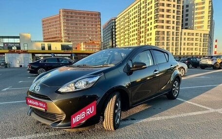 Toyota Aqua I, 2018 год, 1 500 000 рублей, 2 фотография