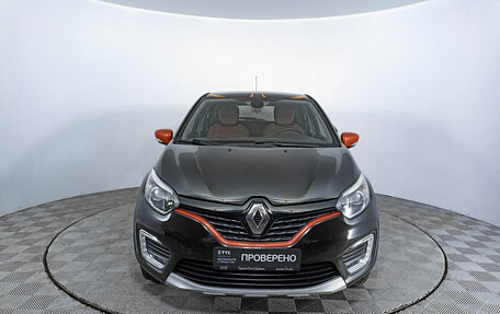 Renault Kaptur I рестайлинг, 2017 год, 1 729 000 рублей, 2 фотография