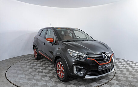 Renault Kaptur I рестайлинг, 2017 год, 1 729 000 рублей, 3 фотография