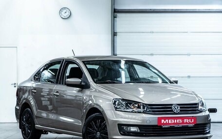 Volkswagen Polo VI (EU Market), 2017 год, 1 315 000 рублей, 2 фотография