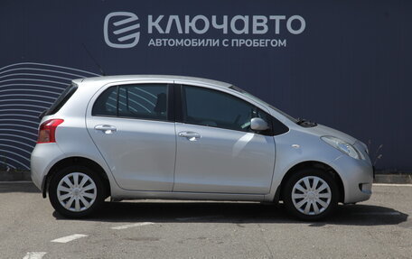 Toyota Yaris III рестайлинг, 2006 год, 647 000 рублей, 6 фотография