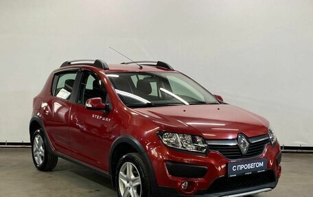 Renault Sandero II рестайлинг, 2018 год, 1 299 000 рублей, 3 фотография