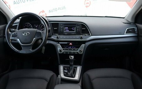 Hyundai Elantra VI рестайлинг, 2017 год, 1 690 000 рублей, 8 фотография