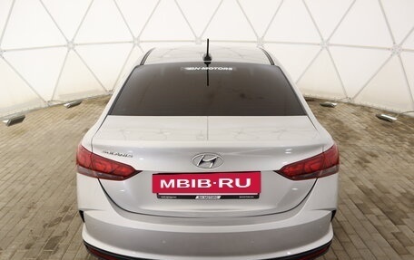 Hyundai Solaris II рестайлинг, 2021 год, 1 854 000 рублей, 4 фотография