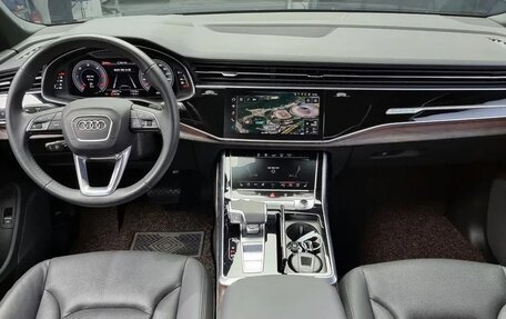 Audi Q7, 2019 год, 5 990 000 рублей, 8 фотография