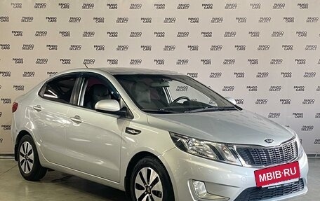 KIA Rio III рестайлинг, 2014 год, 940 000 рублей, 3 фотография