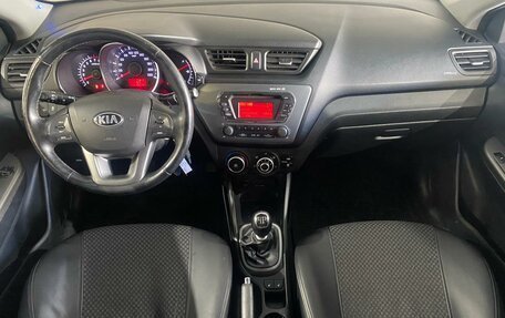 KIA Rio III рестайлинг, 2014 год, 940 000 рублей, 16 фотография