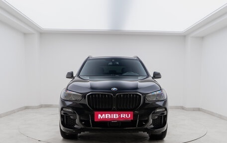 BMW X5, 2021 год, 11 890 000 рублей, 2 фотография