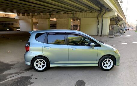 Honda Jazz I рестайлинг, 2005 год, 800 000 рублей, 4 фотография