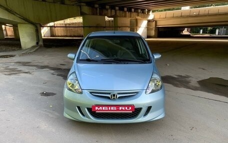 Honda Jazz I рестайлинг, 2005 год, 800 000 рублей, 5 фотография