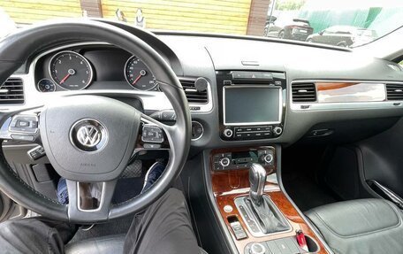 Volkswagen Touareg III, 2013 год, 2 600 000 рублей, 19 фотография