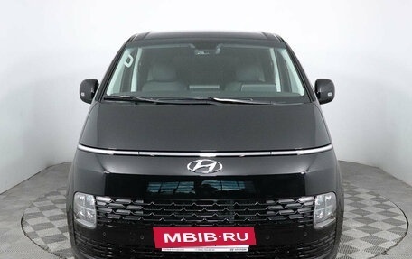 Hyundai Staria, 2023 год, 8 290 000 рублей, 2 фотография