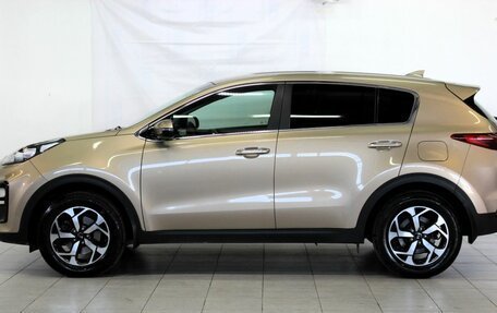 KIA Sportage IV рестайлинг, 2020 год, 2 490 000 рублей, 8 фотография