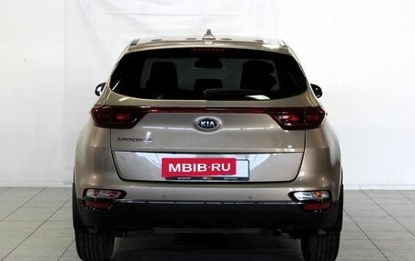 KIA Sportage IV рестайлинг, 2020 год, 2 490 000 рублей, 6 фотография