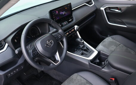 Toyota RAV4, 2023 год, 4 150 000 рублей, 7 фотография