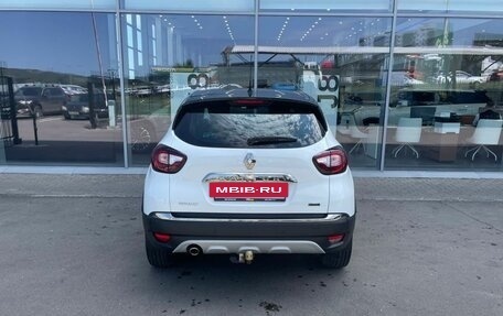 Renault Kaptur I рестайлинг, 2018 год, 1 750 000 рублей, 6 фотография