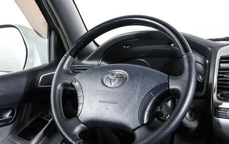 Toyota Land Cruiser Prado 120 рестайлинг, 2008 год, 2 328 000 рублей, 16 фотография