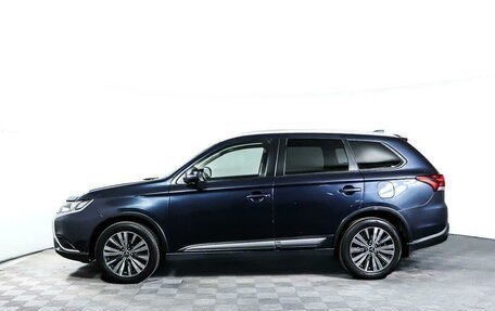 Mitsubishi Outlander III рестайлинг 3, 2019 год, 2 675 000 рублей, 8 фотография